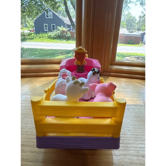 Fisher-Price Little People Musical Zoo Train With Animals & Farmer Figure - Picture 6 of 6